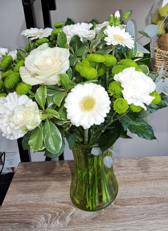 White Sympathy Vase